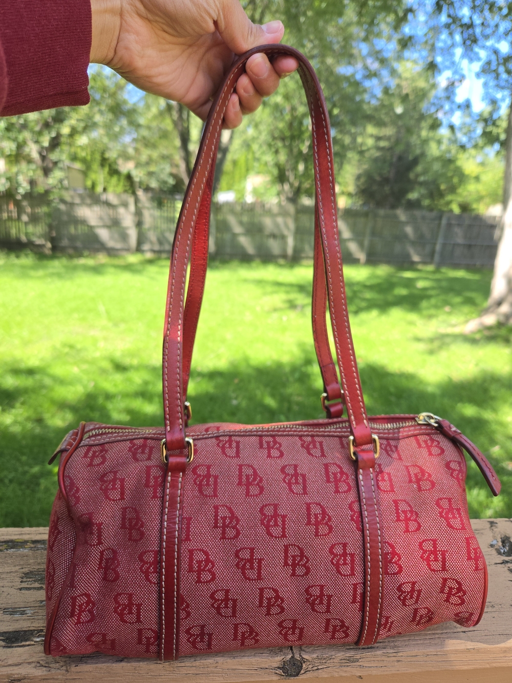 Dooney & Bourke Vintage Y2K Style Red Barrel Bag